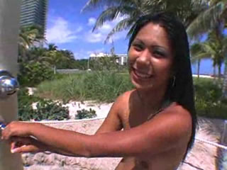 身材緊緻的柬埔寨性感少女被狠操